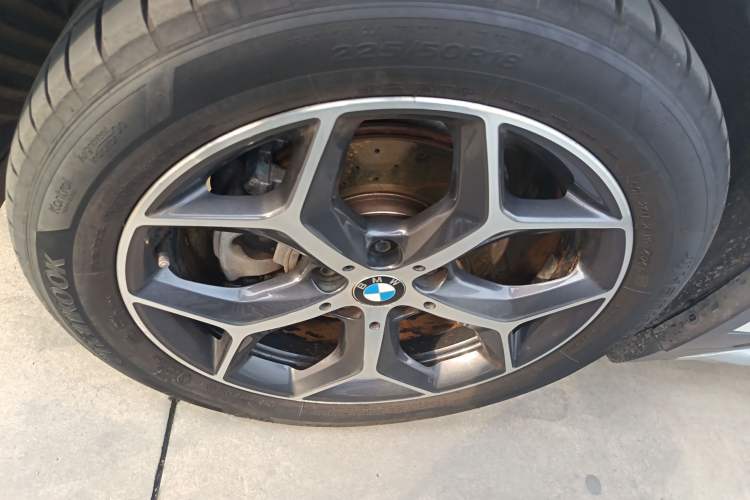 Used BMW X1 2018 sDrive18Li Luxury Model
