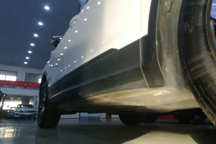 Used Volkswagen Tiguan L 2022 330TSI Automatic Two-Wheel Drive Comfort Edition