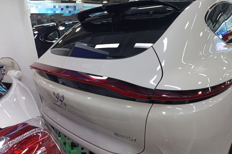 Used  LS7 2023 90 kWh Elite Rear-Drive Version
