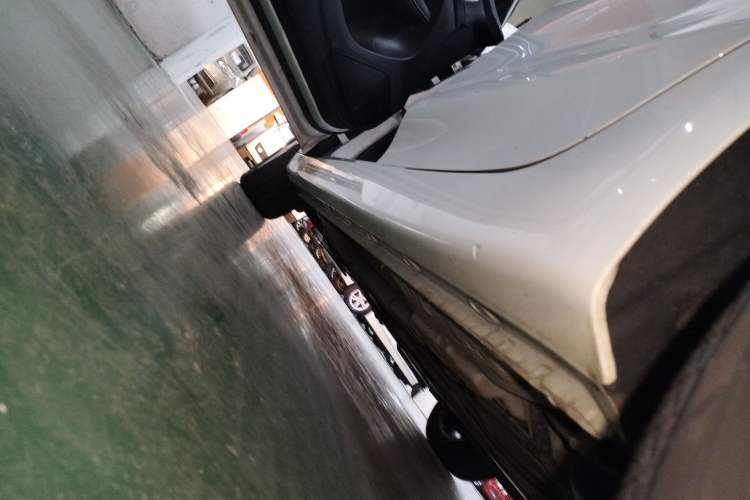 Used Roewe i5 2020 1.5L Manual 4G Connect Luxury Edition
