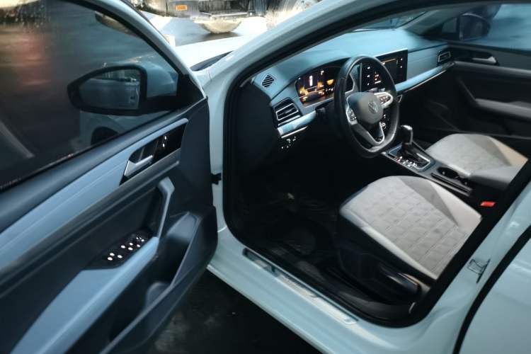 Used Volkswagen Lavida 2023 1.5L Automatic Full-Comfort Edition