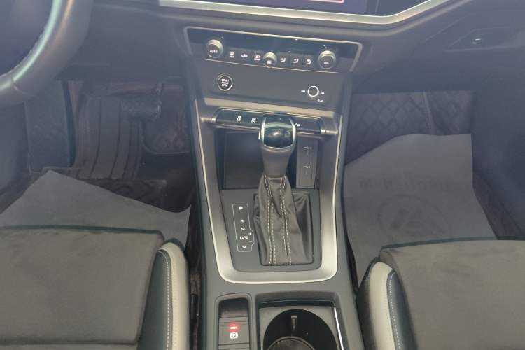 Used Audi Q3 2023 35 TFSI Fashion Dynamic Model (1.5T)