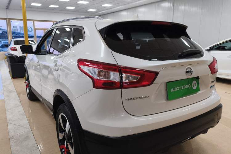 Used Nissan Qashqai 2016 2.0L CVT Luxury Edition
