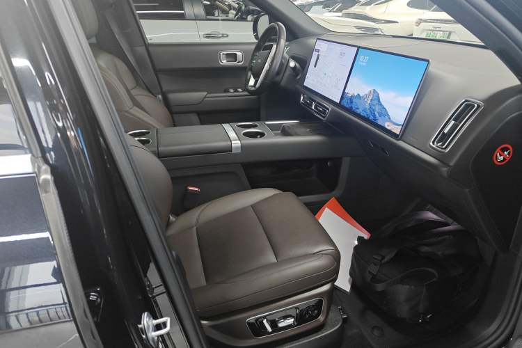 Used Li Auto L9 2023 Pro Model
