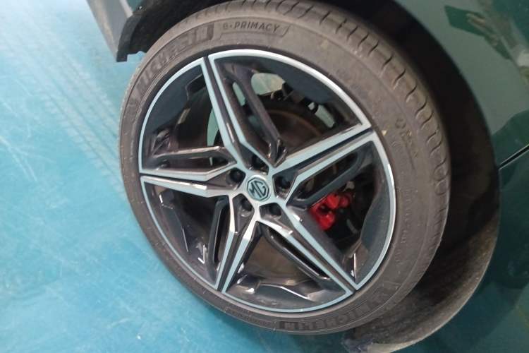 Used MG 7 2023 2.0T Automatic Trophy+ Ignition Glory Edition
