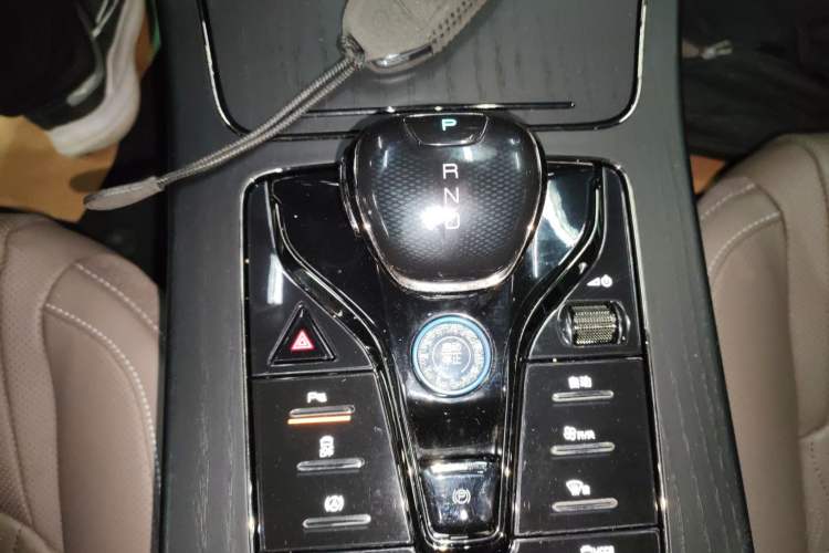 Used BYD Han 2022 DM-i 121KM Luxury Model