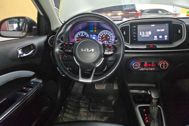 Used Kia Stonic 2021 1.4L CVT Sunroof Model
