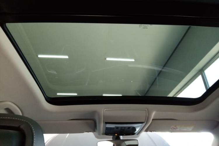 Used Volkswagen Passat 2024 330TSI Starry Elite Edition
