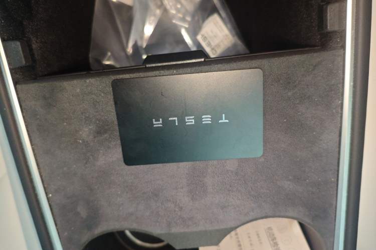 Used Tesla Model Y 2023 High-Performance All-Wheel-Drive Version