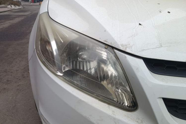 Used Chevrolet Sail 2013 Sedan 1.2L Manual Fashionable Happiness Edition