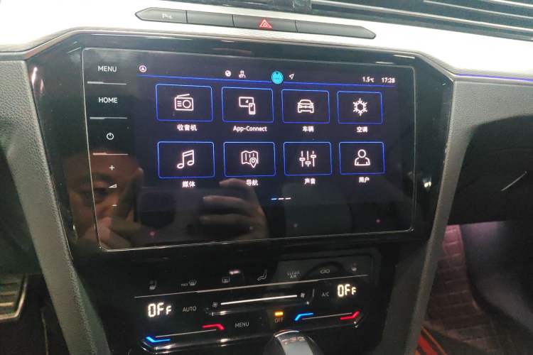 Used Volkswagen Magotan 2023 2 Million Units Commemorative Edition 330TSI DSG Luxury Version