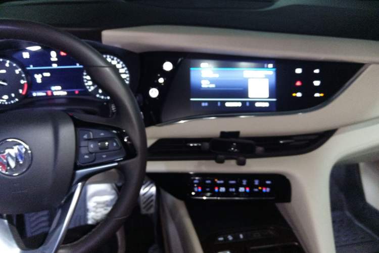 Used Buick Enclave 2022 652T 4x4 Avenir 6-Seater
