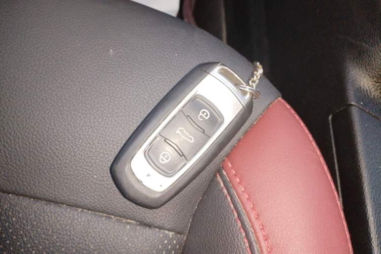 Used Geely Auto Vision X3 2021 PRO 1.5L CVT Deluxe Model
