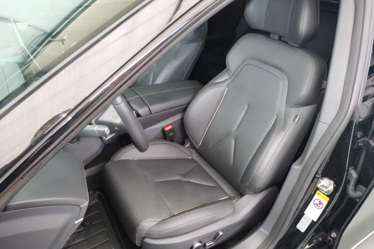 Used  SL03 2022 515 Pure Electric Version
