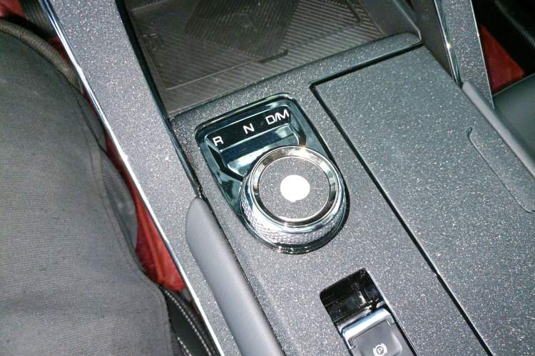 Used Haval H6 2024 1.5T Two-Wheel-Drive Classic Edition
