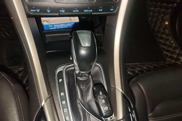 Used Ford Mondeo 2013 2.0L GTDi 200 Luxury Model