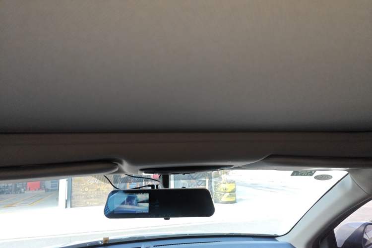 Used Honda Vezel 2017 1.8L CVT Front-Wheel Drive Pioneer Edition