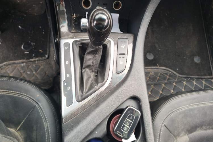 Used Kia K5 2011 2.0L Automatic GLS