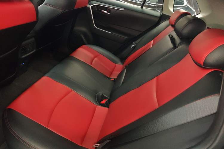 Used Toyota RAV4 2022 2.0L CVT Two-Wheel Drive Fashion Edition