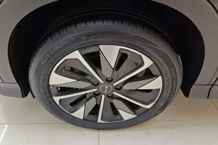 Used BYD Song PLUS New Energy 2025 EV 520km Premium Version
