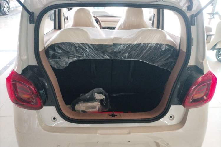 Used Wuling Hongguang MINIEV 2025 Four-Door Version Advanced Edition
