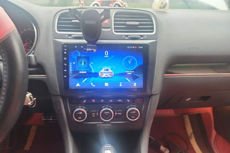 Used Volkswagen Golf 2012 1.4TSI Luxury Convertible Edition
