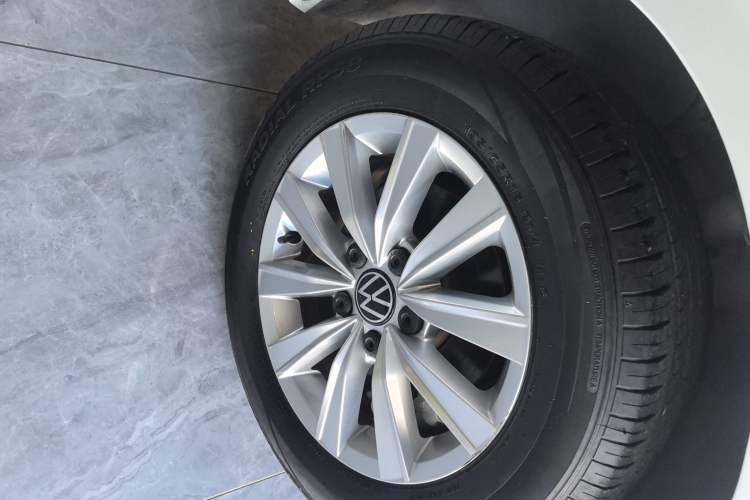 Used Volkswagen Lavida 2023 1.5L Automatic De Yi Edition
