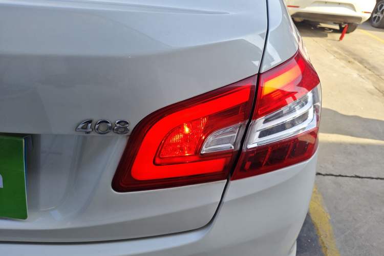 Used Peugeot 408 2014 1.8L Automatic Luxury Edition