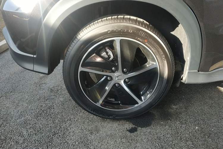 Used Honda Vezel 2020 1.5L CVT Pioneer Edition
