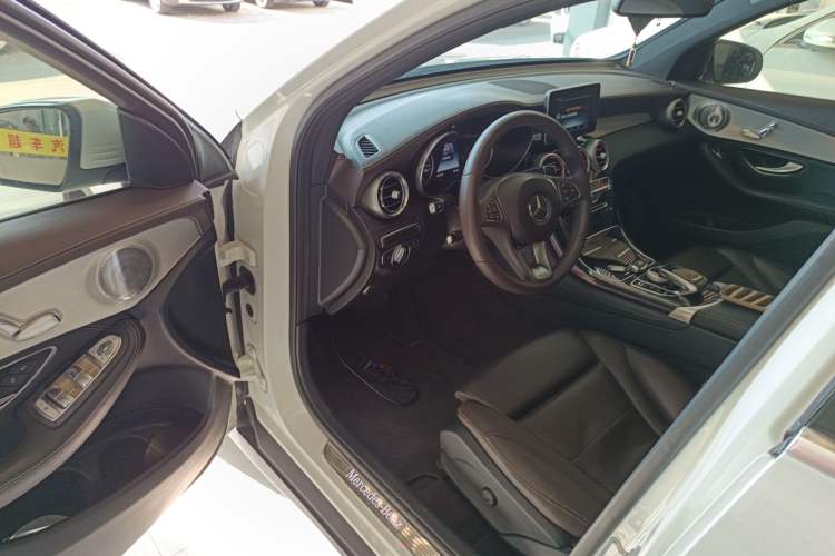 Used Mercedes-Benz GLC 2016 GLC 200 4MATIC