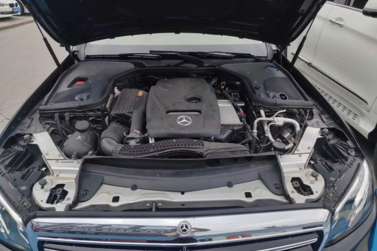 Used Mercedes-Benz E-Class 2019 E 300 L Luxury Model
