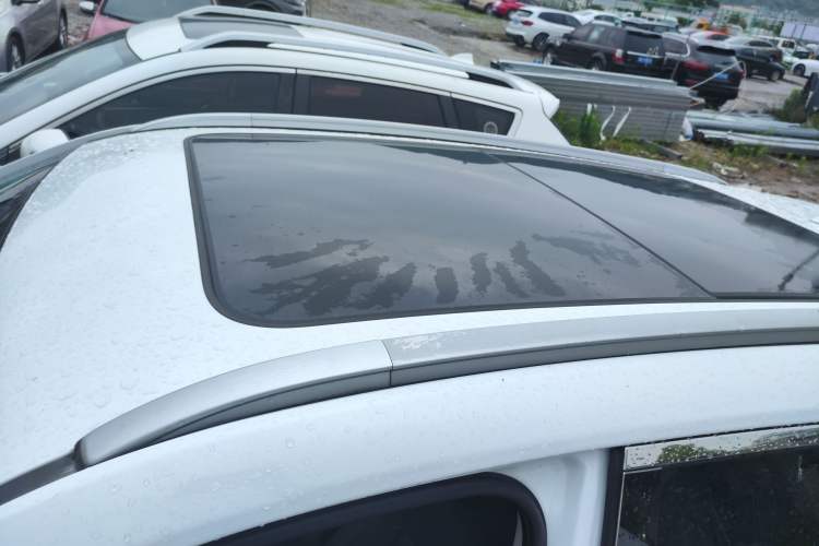 Used Changan CS75 2017 Shangkui Edition 1.5T Automatic Fengxiang Model
