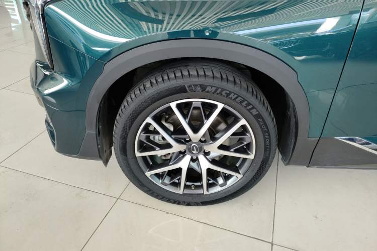 Used GAC Trumpchi GS8 2022 Linghang Series 2.0 TGDI Two-Wheel-Drive Luxury Smart Connectivity Version (7 Seats)
