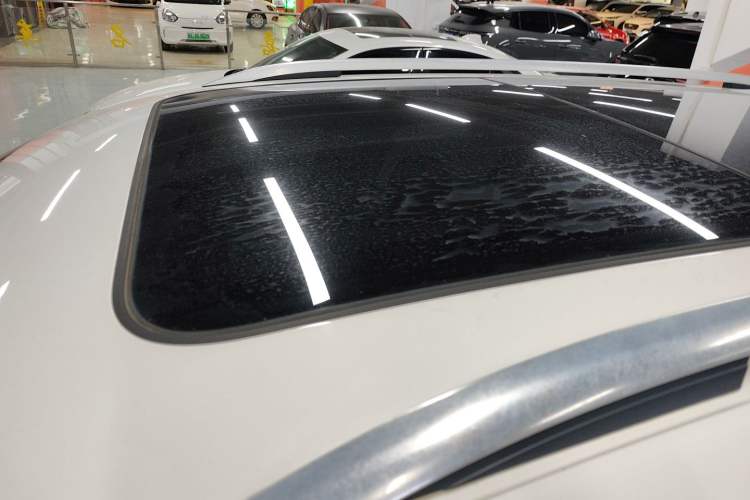 Used Volkswagen Tiguan L 2018 330TSI Automatic Two-Wheel Drive Luxury Edition
