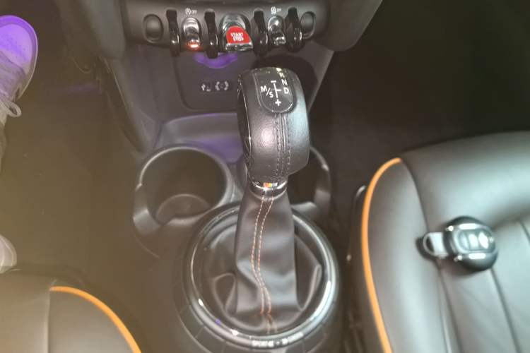 Used  MINI 2014 1.5T COOPER Fun