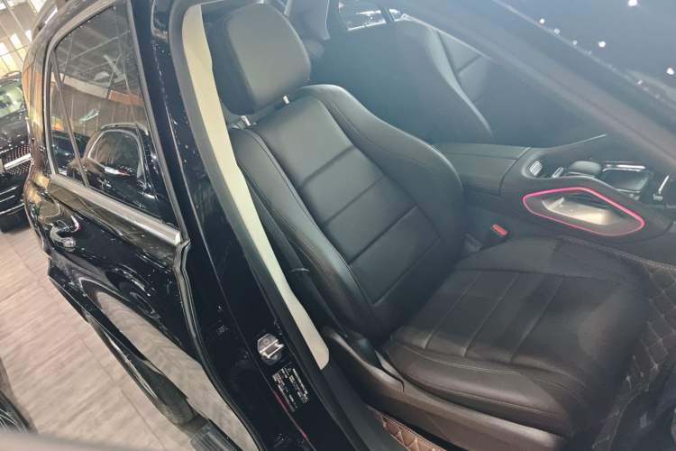 Used Mercedes-Benz GLE 2020 Restyled GLE 350 4MATIC Fashion Edition
