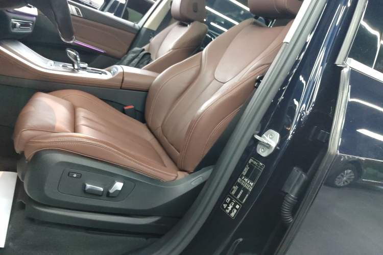 Used BMW X5 2020 xDrive40i M Sport Package
