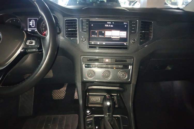 Used Volkswagen Golf Sportsvan 2016 280TSI Automatic Luxury Model
