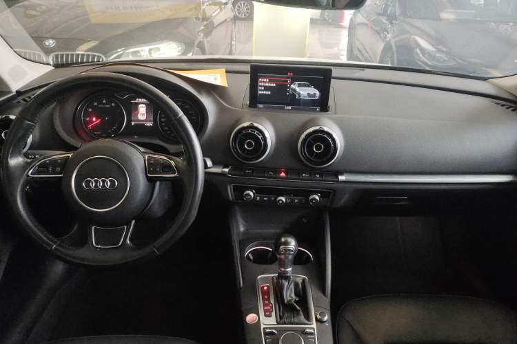 Used Audi A3 2016 Limousine 40 TFSI Style Edition
