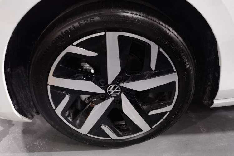 Used Volkswagen Lamando 2024 Lavida L 280TSI DSG Cool & Spicy Edition
