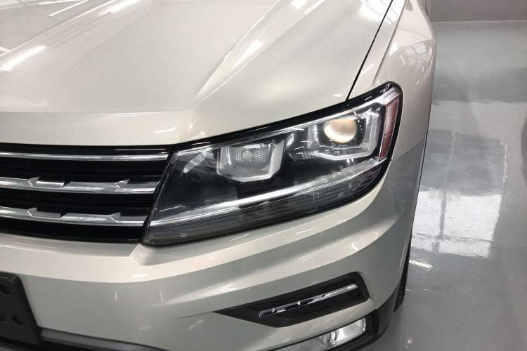 Used Volkswagen Tiguan L 2018 330TSI Automatic Two-Wheel Drive Luxury Edition
