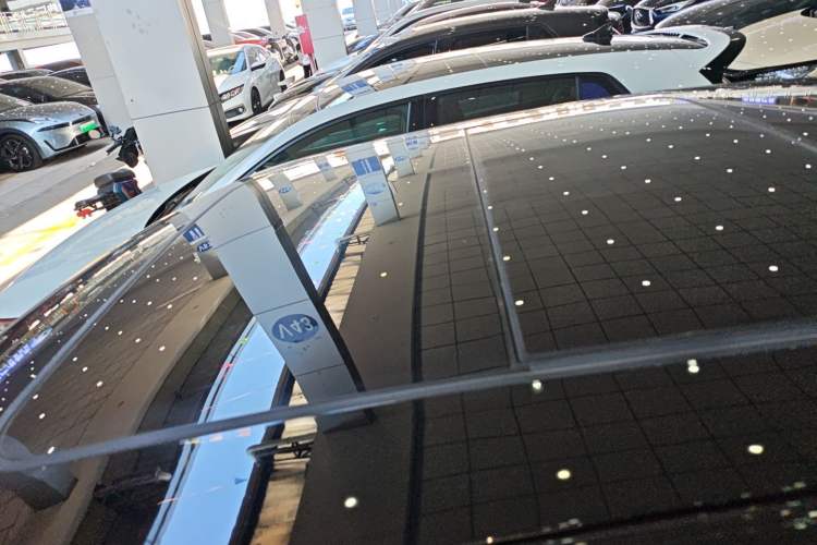 Used Lynk & Co 07 2024 EM-P 126 Long-Range Halo
