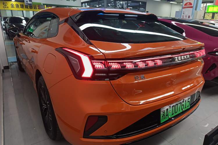 Used Zeekr 001 2025 WE Edition 100 kWh Rear-Wheel Drive
