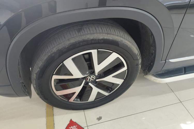 Used Volkswagen Tayron 2023 330TSI Two-Wheel-Drive Luxury Plus Advanced Version