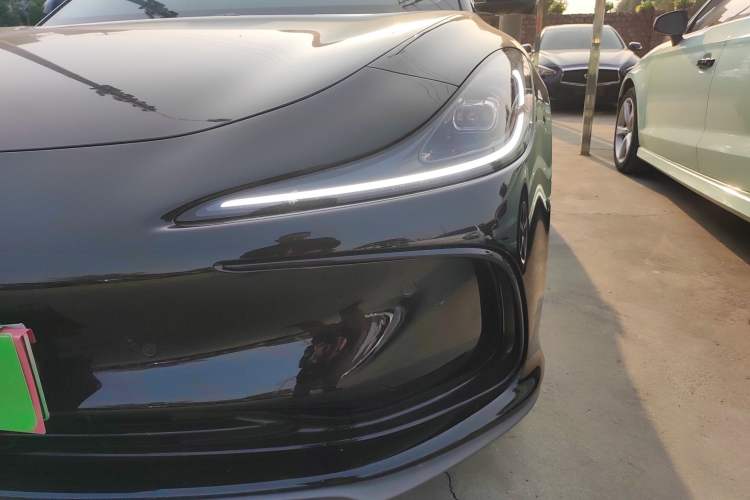 Used  L6 2024 Max Long-Range Version
