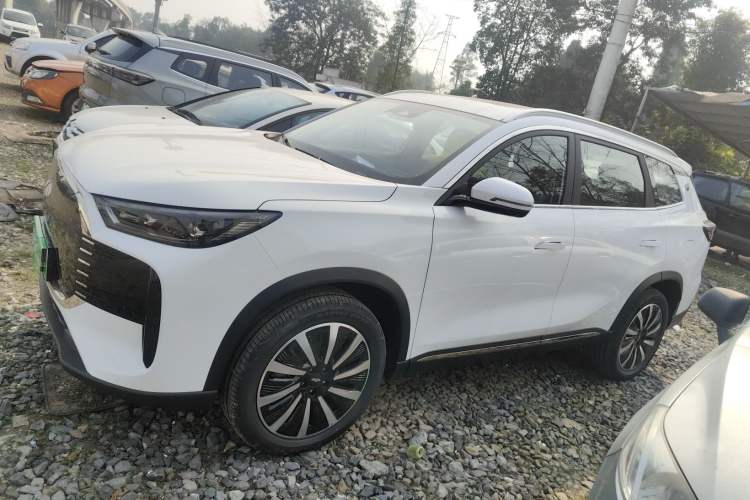 Used Chery Fengyun T8 2025 1.5T 130 km Comfort Edition 5-Seater
