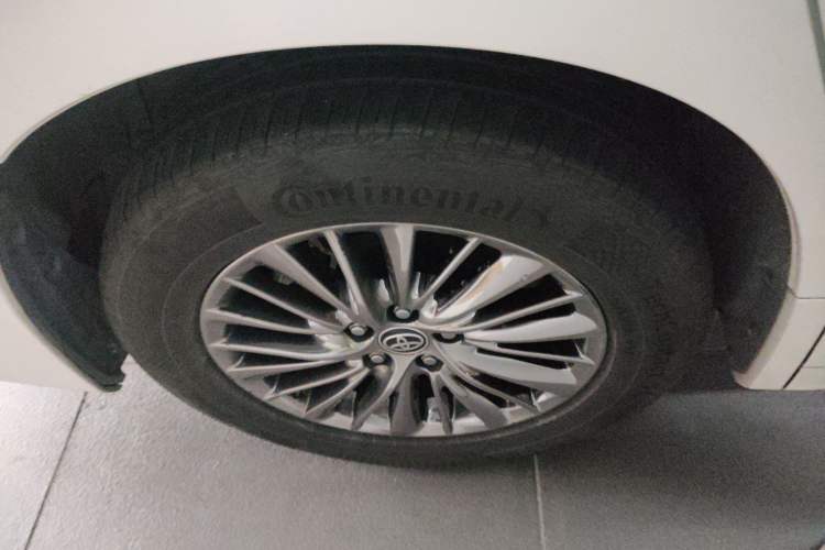 Used Toyota Alphard 2021 Dual-Engine 2.5L Luxury Edition
