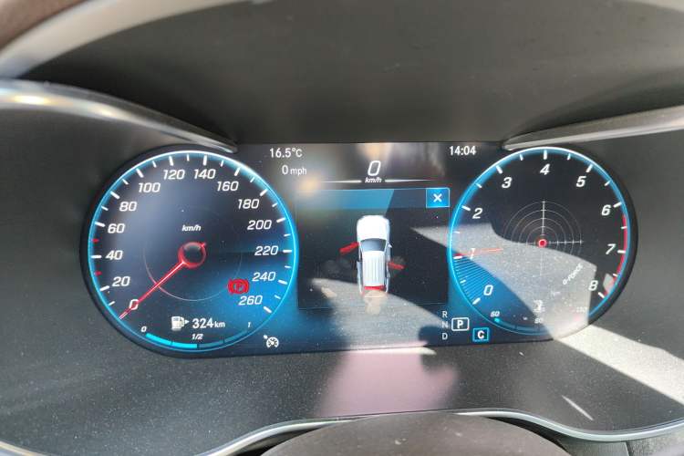 Used Mercedes-Benz GLC 2020 Facelift GLC 260 L 4MATIC Luxury Edition
