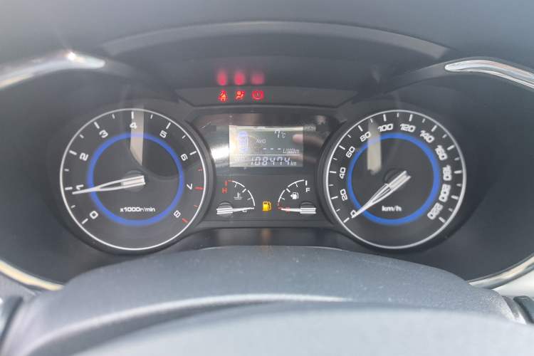 Used Changan Alsvin V7 2015 1.6L Manual Enjoyment Model China V Standard