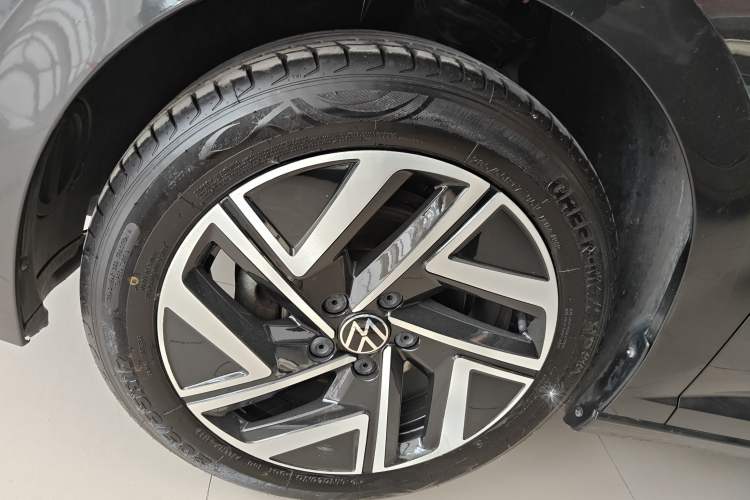 Used Volkswagen Sagitar 2023 200TSI DSG Excellence Edition
